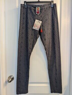 NWT Johnny Was Floral Vintage Legging Size Small